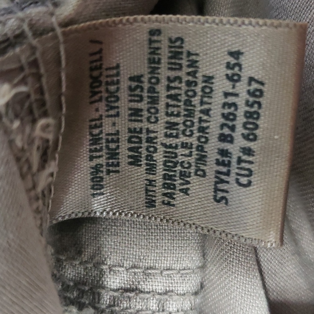 Bella Dahl V-neck Button Front Roll Tab Sleeve Khaki Size S - Picture 7 of 8